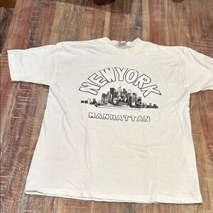 Vintage Signal New York/Manhattan Skyline Tee with Raised Letters